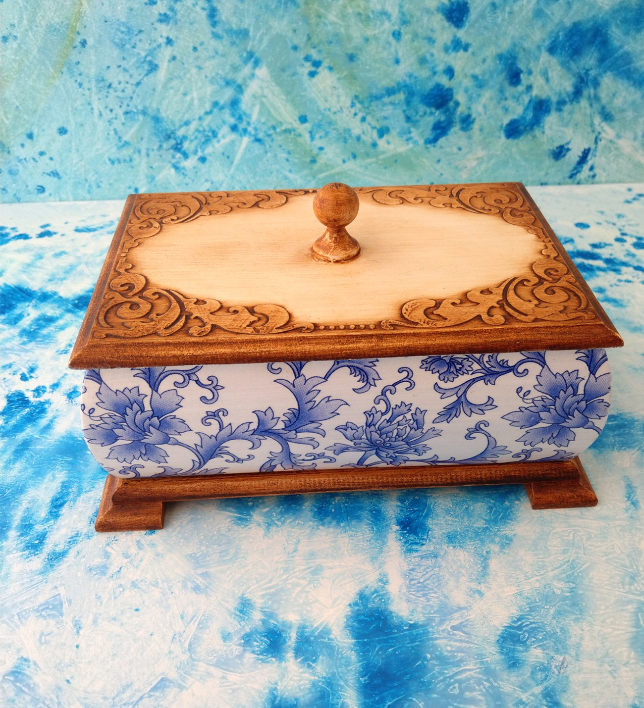 EL YAPIMI, KABARTMALI DEKORATİF ŞEKER ÇİKOLATA ATIŞTIRMALIK SAKLAMA KUTUSU – s055